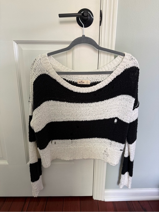 Hollister Sweaters - Hollister Distressed Black & White Striped Cropped Knit Sweater
